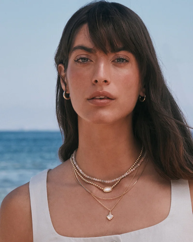 Elisa Gold Necklace - Image 2